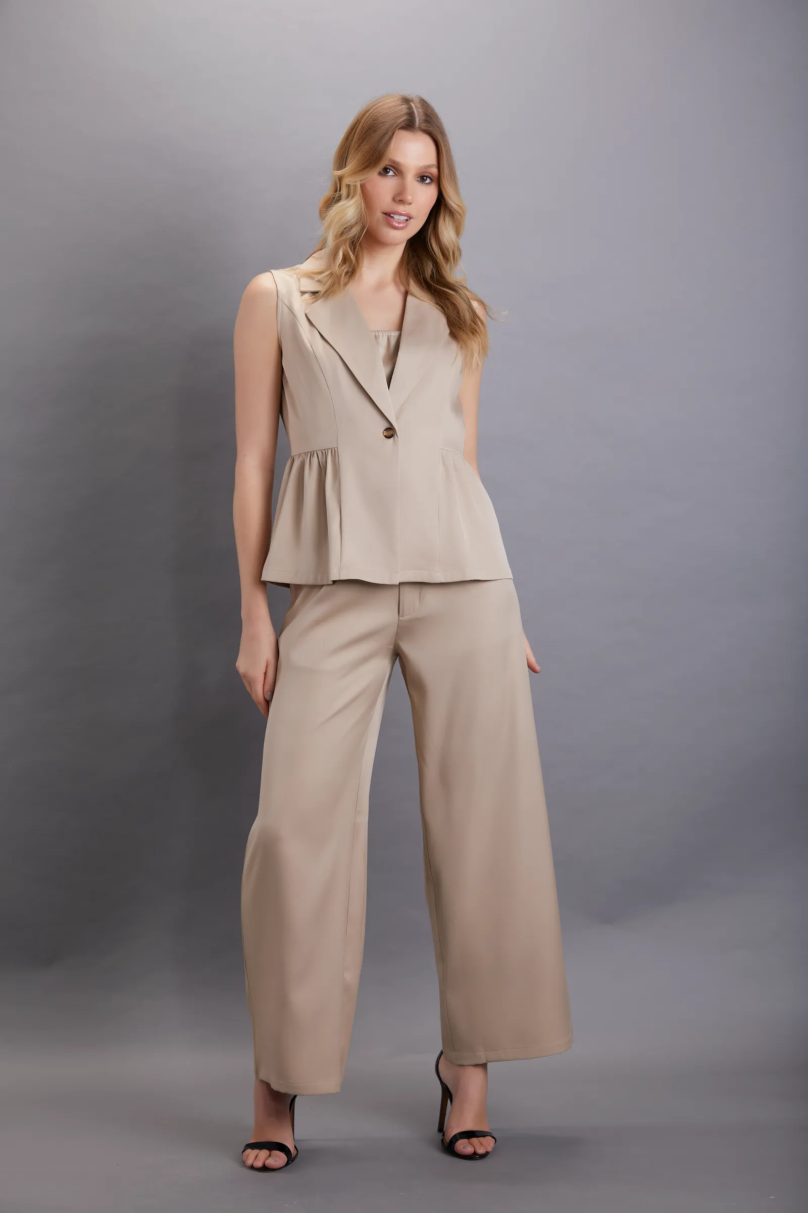 Boss — Conjunto chaleco y pantalón — foto 2