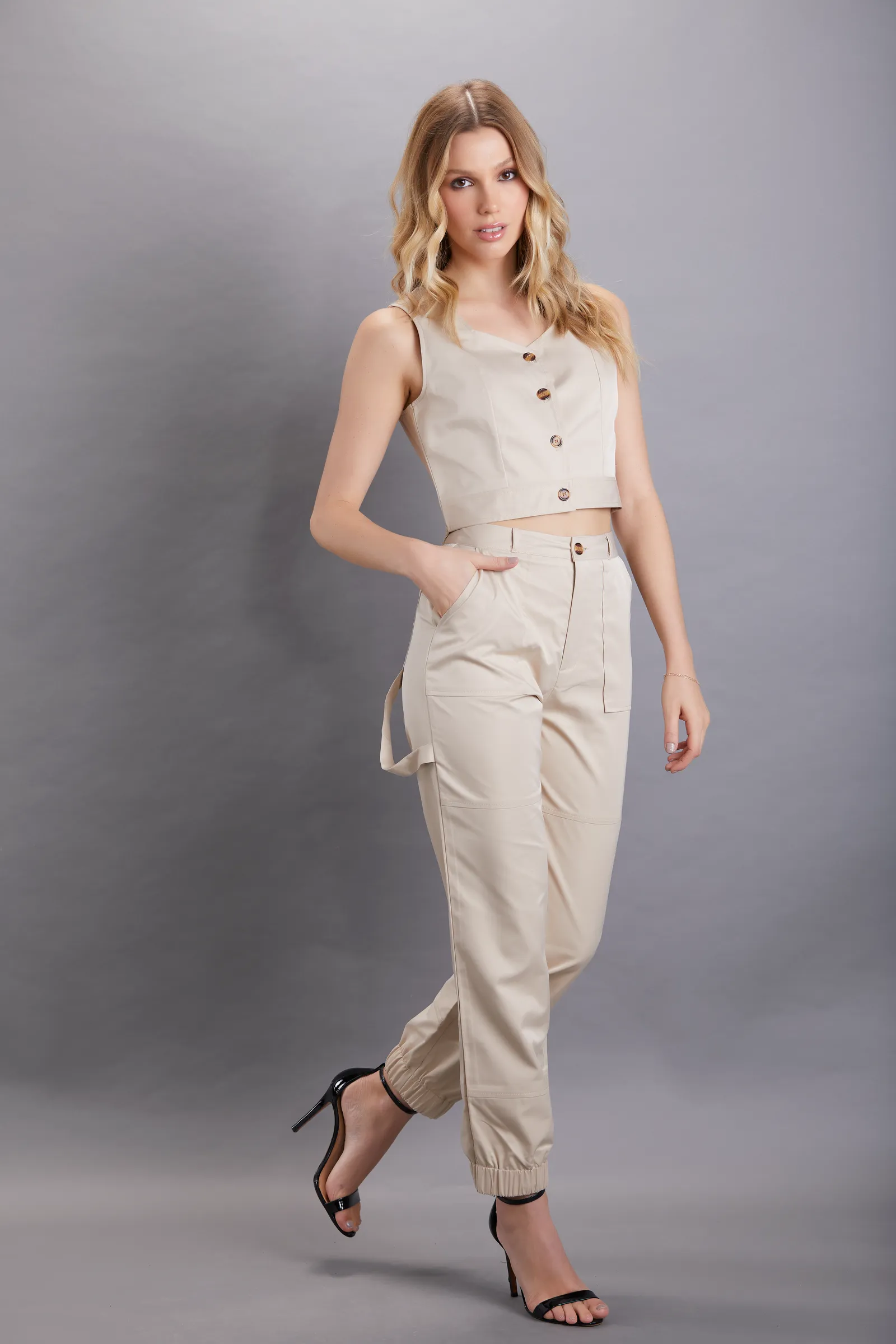 Urban — Conjunto top y pantalón — foto 1